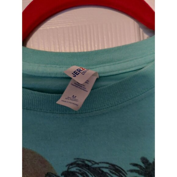 Salty Lil Beach Jerzees Dri-Power Tee Skull Print Graphic Unisex T-Shirt M Cotto - Picture 2 of 3